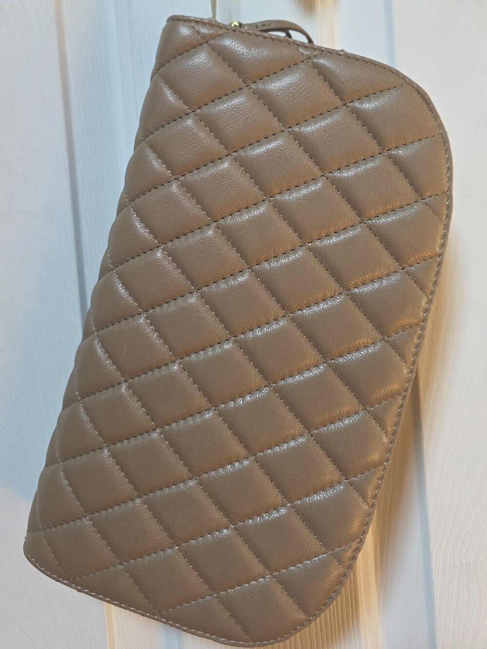 Hobo Cole Quilted Leather Clutch W/Dust Bags NWT